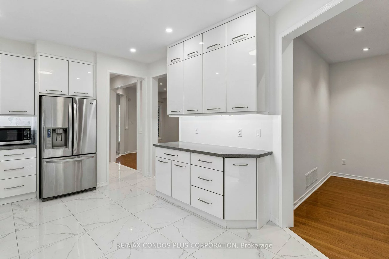 41, Maroon, Oak Ridges Lake Wilcox, Richmond Hill