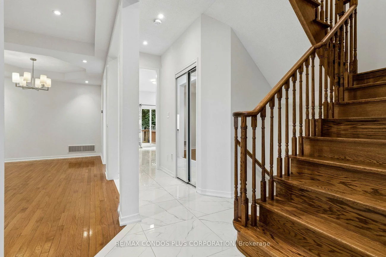 41, Maroon, Oak Ridges Lake Wilcox, Richmond Hill