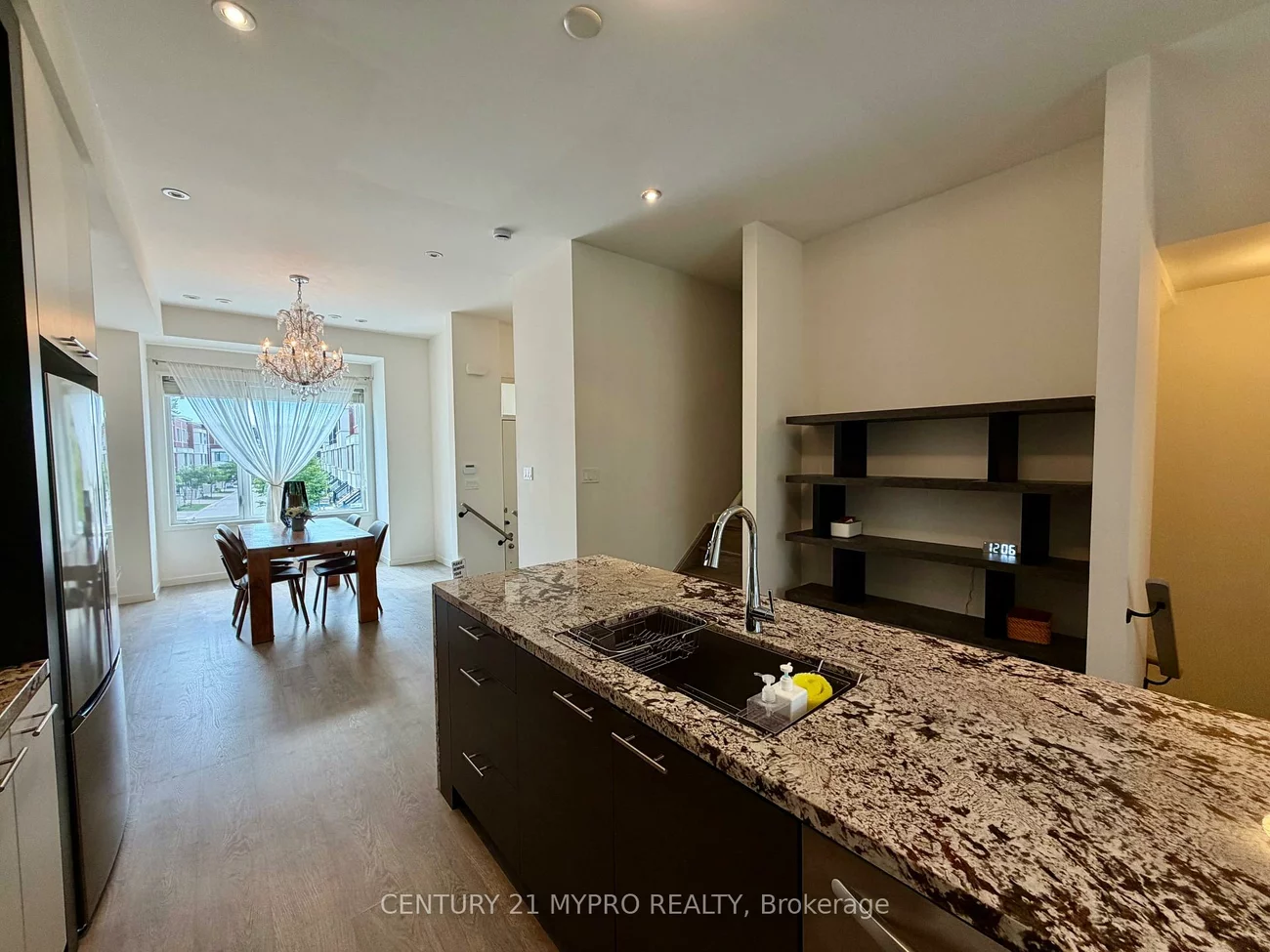 56, Genuine, Doncrest, Richmond Hill