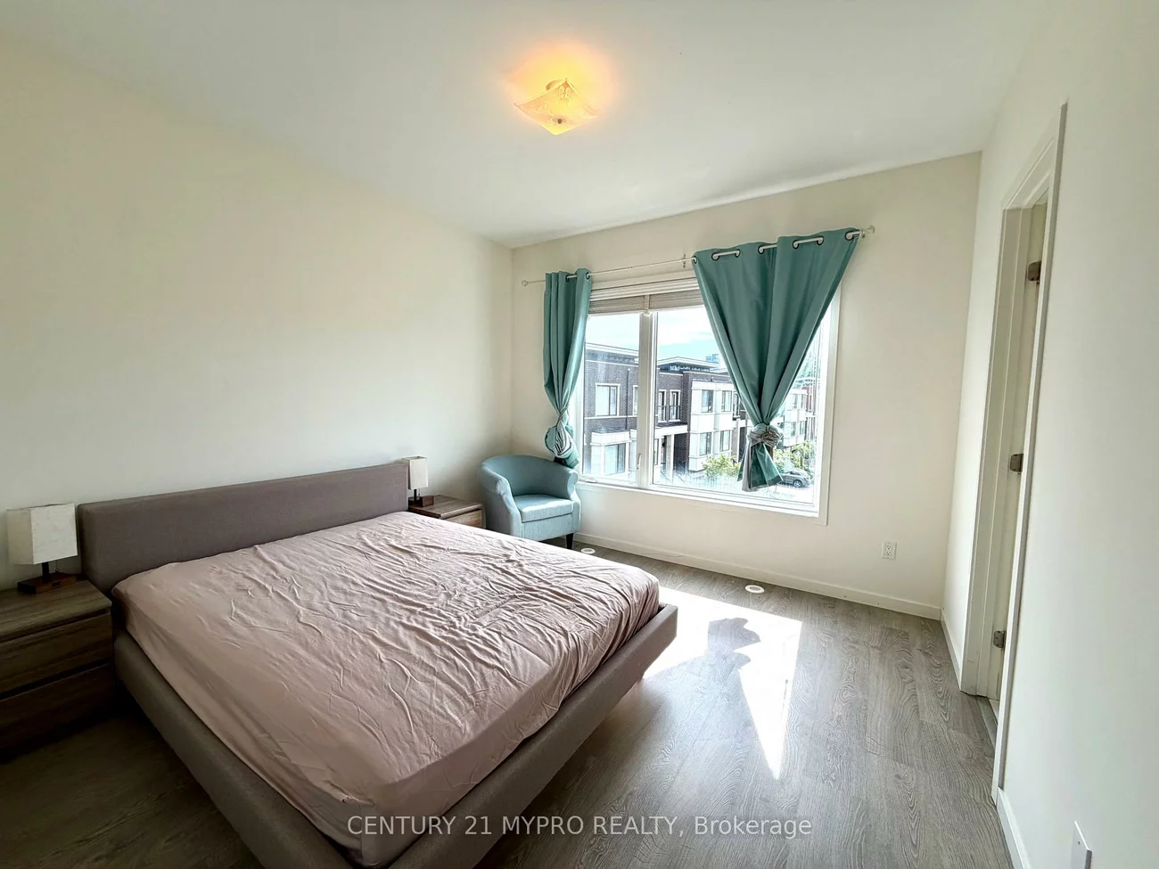 56, Genuine, Doncrest, Richmond Hill