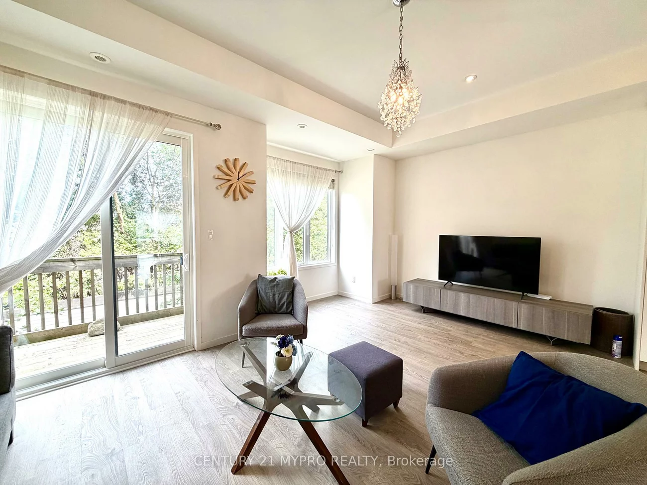 56, Genuine, Doncrest, Richmond Hill
