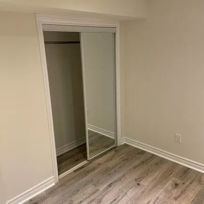 52, casa grande (basement), Westbrook, Richmond Hill