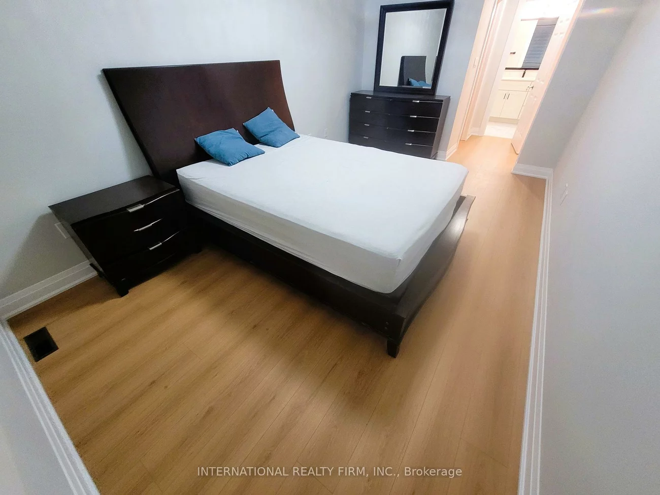 50, Beresford, Langstaff, Richmond Hill