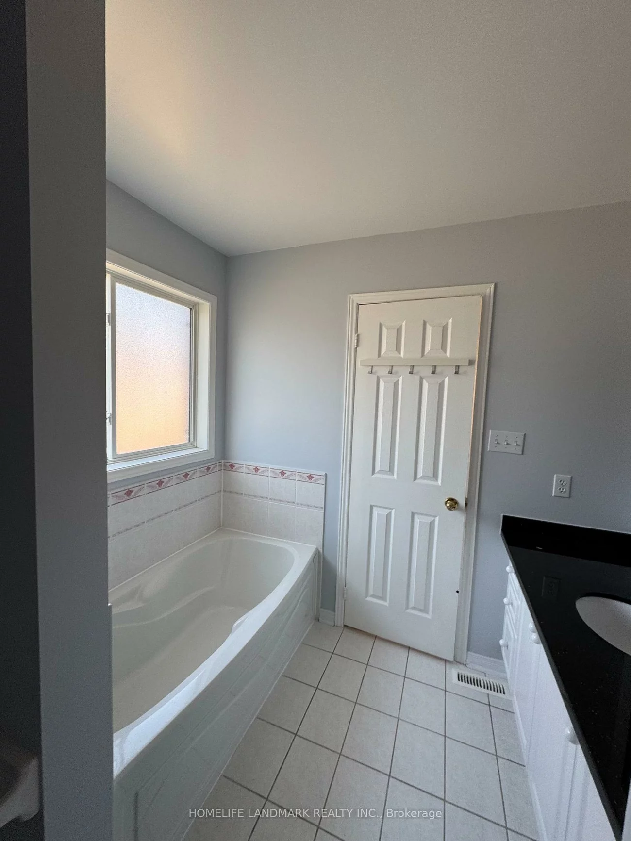 28, Silver Linden, Langstaff, Richmond Hill