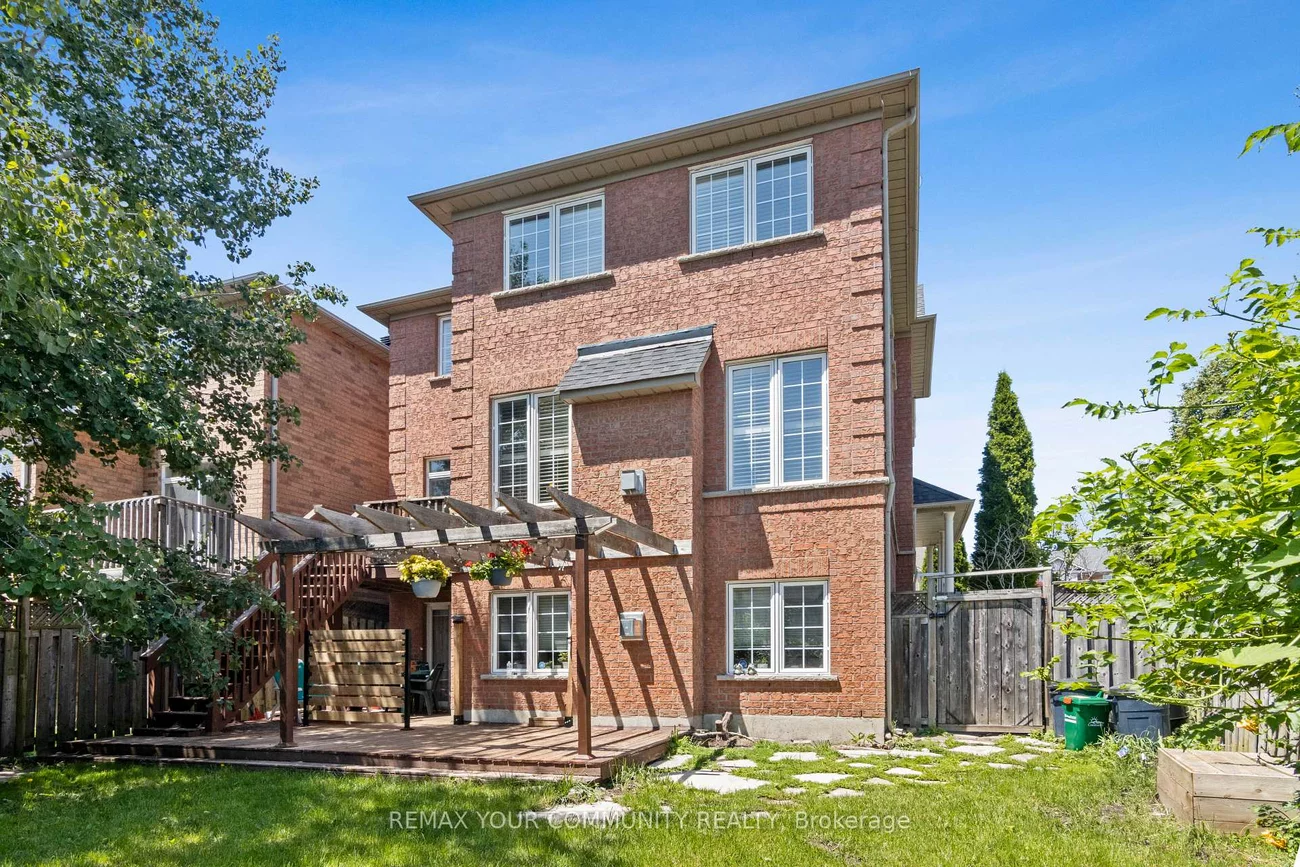 39, Lark, Devonsleigh, Richmond Hill