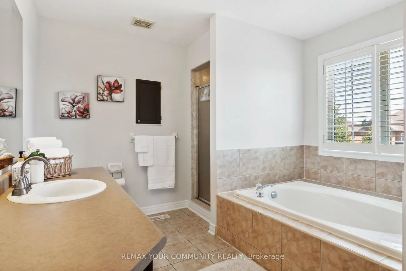 39, Lark, Devonsleigh, Richmond Hill