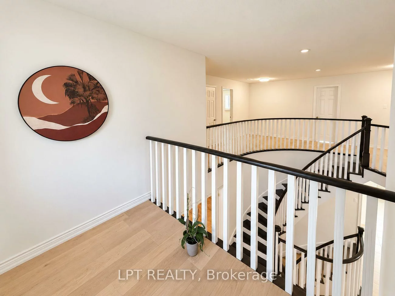 37, Laser, Doncrest, Richmond Hill