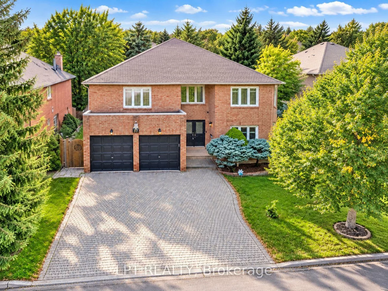 37, Laser, Doncrest, Richmond Hill