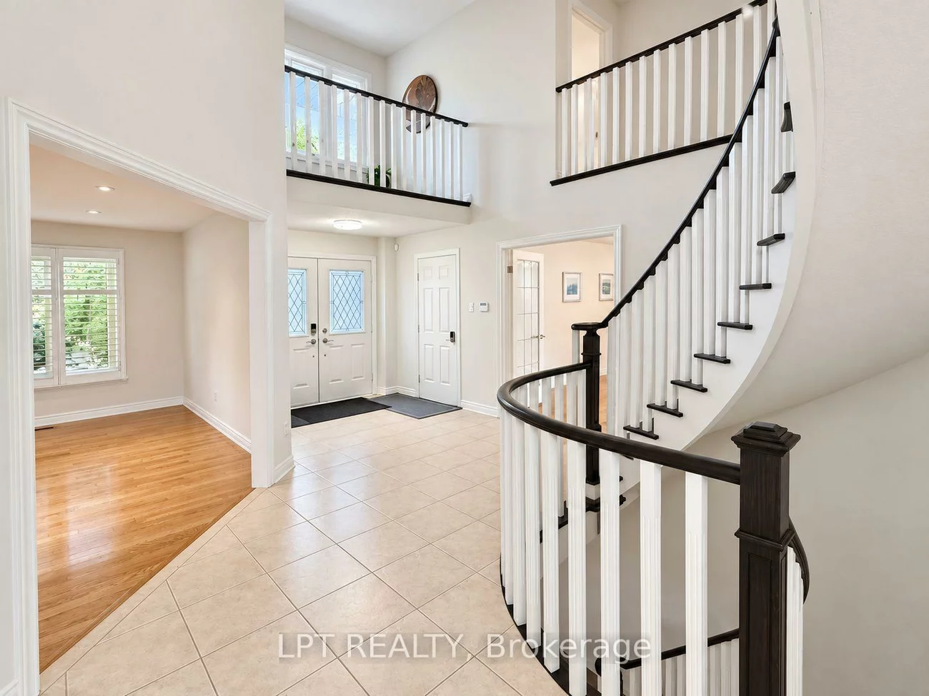 37, Laser, Doncrest, Richmond Hill