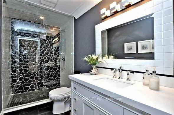 57, Oxford, Mill Pond, Richmond Hill