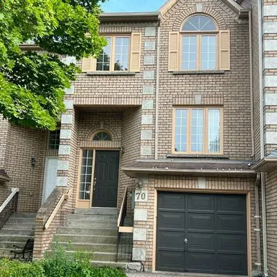 70, Royal Manor, Doncrest, Richmond Hill