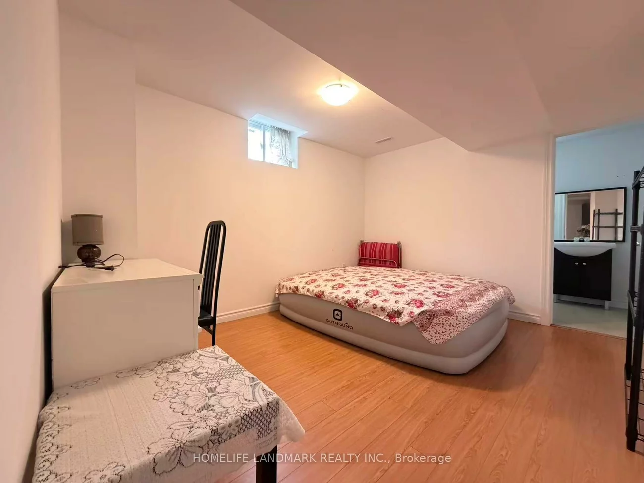 69, Hazelmere, Doncrest, Richmond Hill