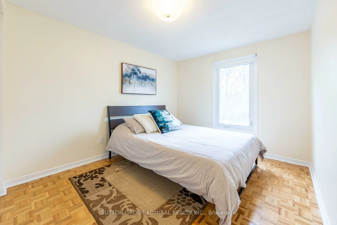 20, Sanderson, North Richvale, Richmond Hill