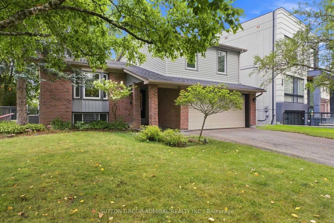 20, Sanderson, North Richvale, Richmond Hill