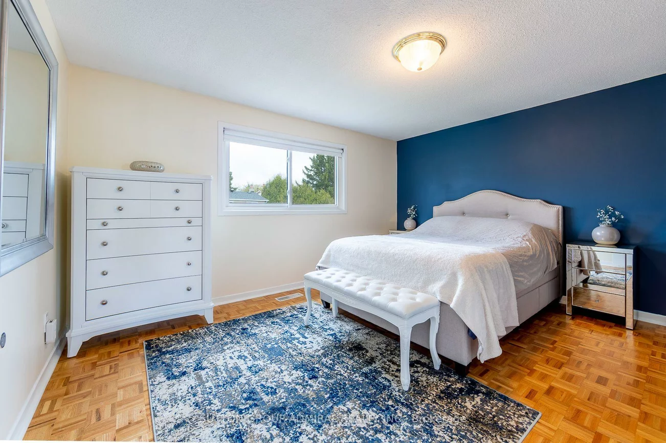20, Sanderson, North Richvale, Richmond Hill