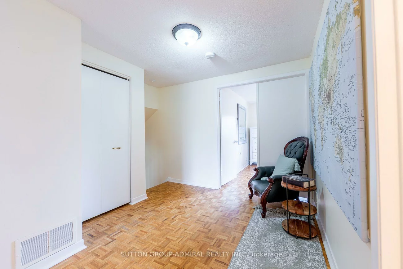 20, Sanderson, North Richvale, Richmond Hill