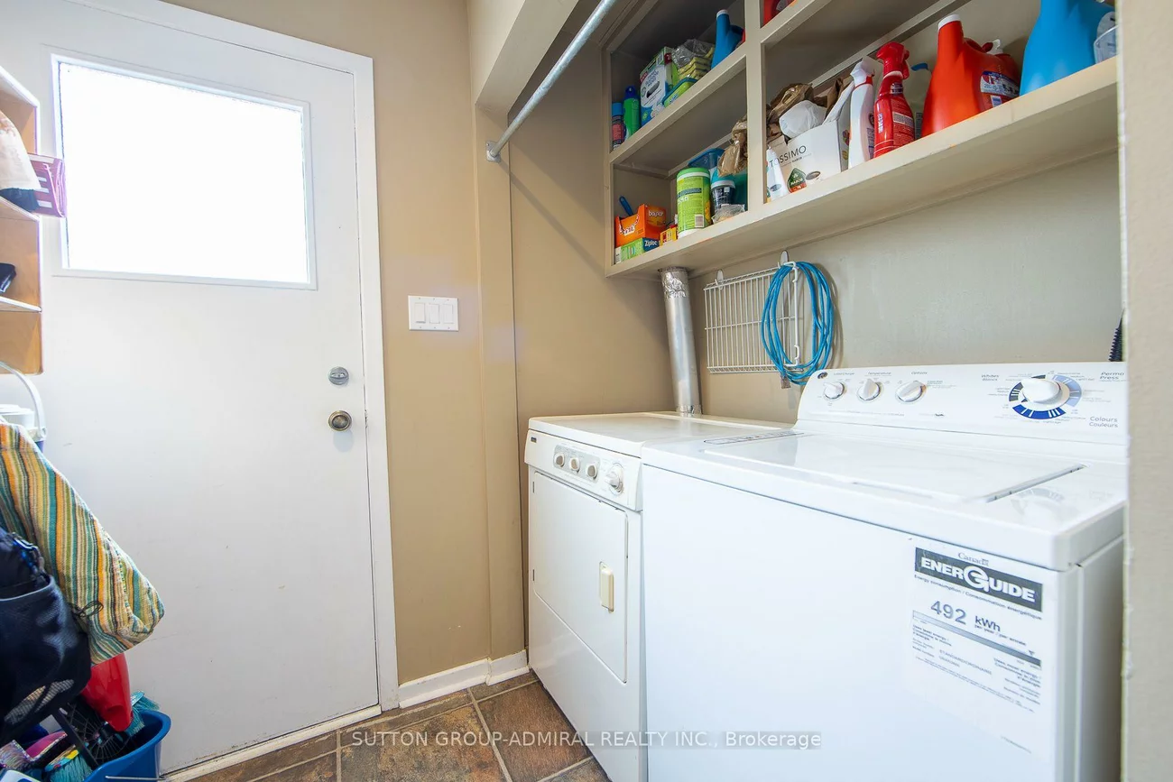 20, Sanderson, North Richvale, Richmond Hill