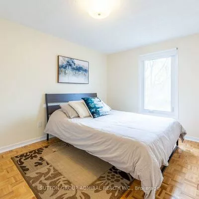 20, Sanderson, North Richvale, Richmond Hill