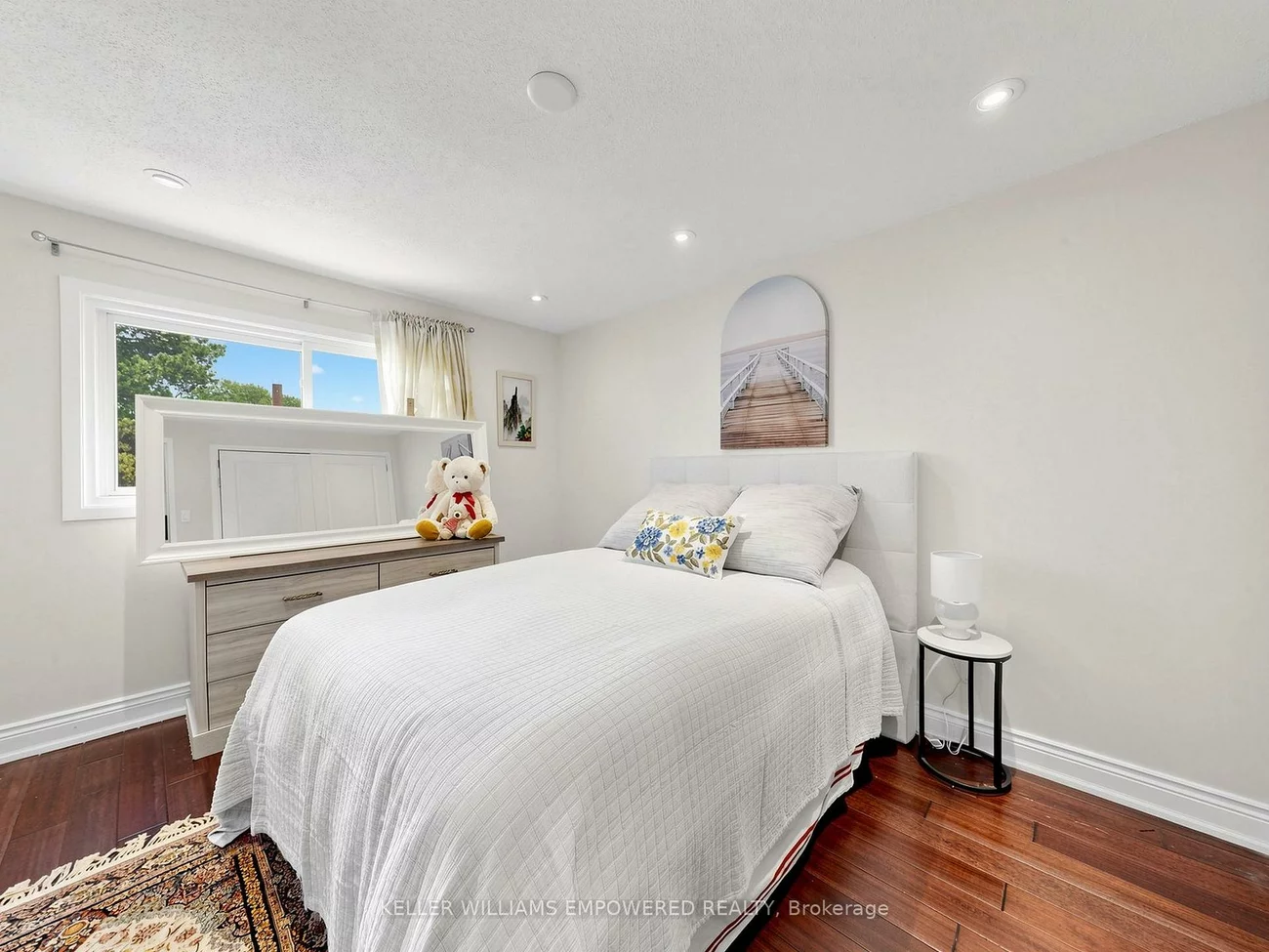 200, Castle Rock, North Richvale, Richmond Hill