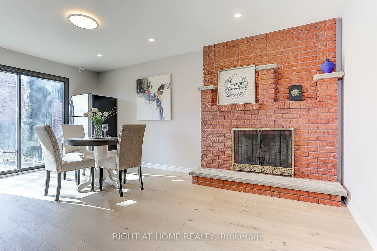 87, Stockdale, North Richvale, Richmond Hill