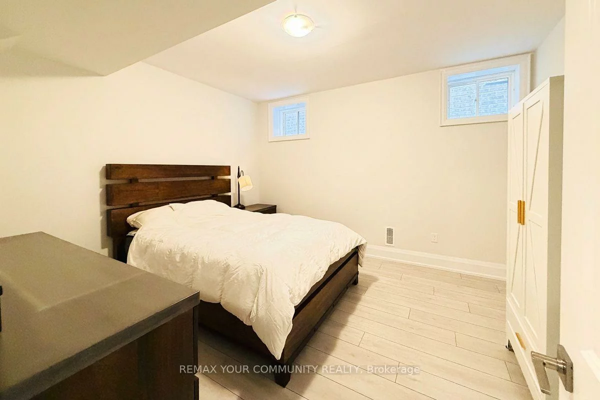 17, Seguin, Oak Ridges, Richmond Hill
