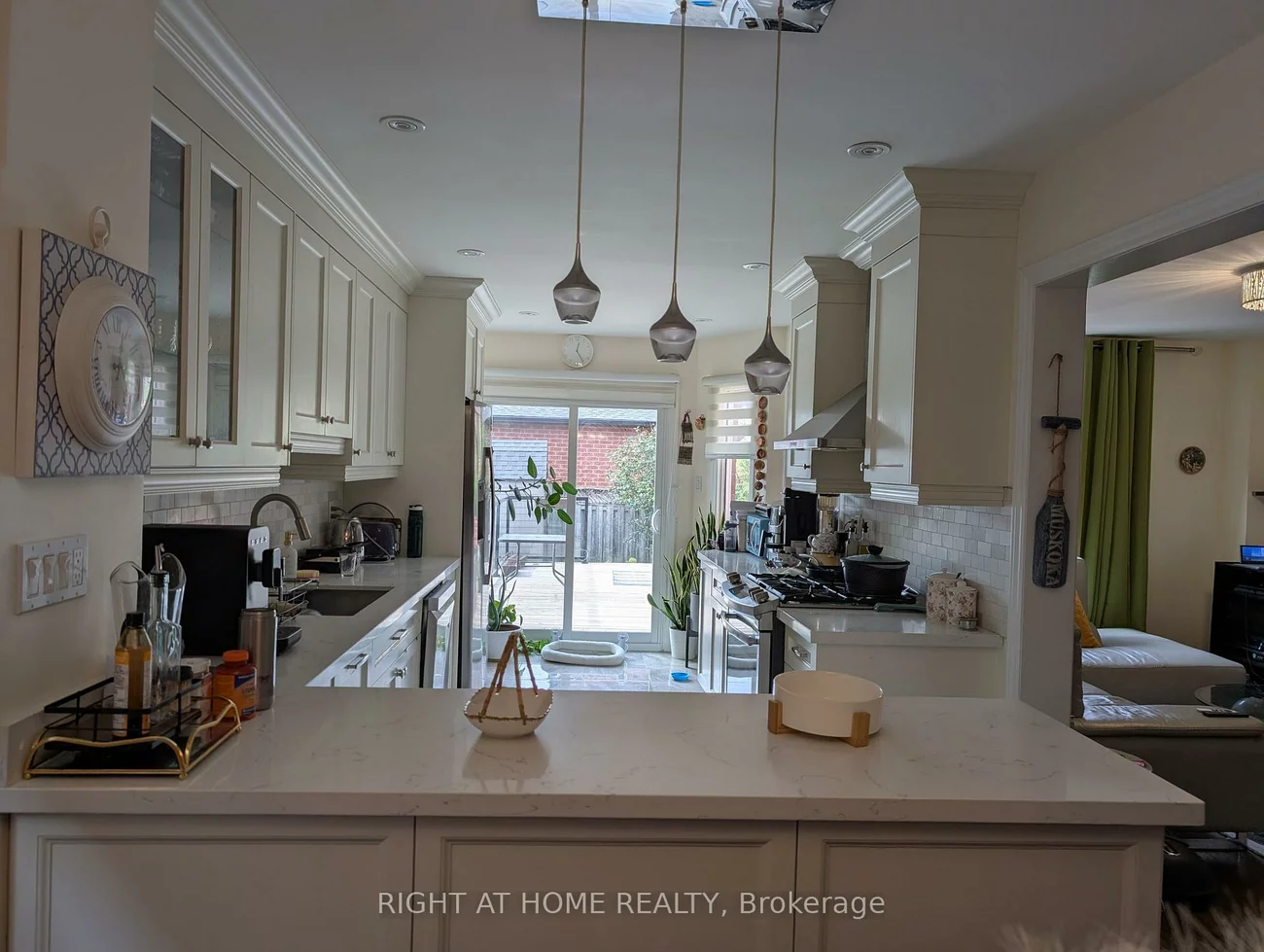 4, Bayel, Devonsleigh, Richmond Hill