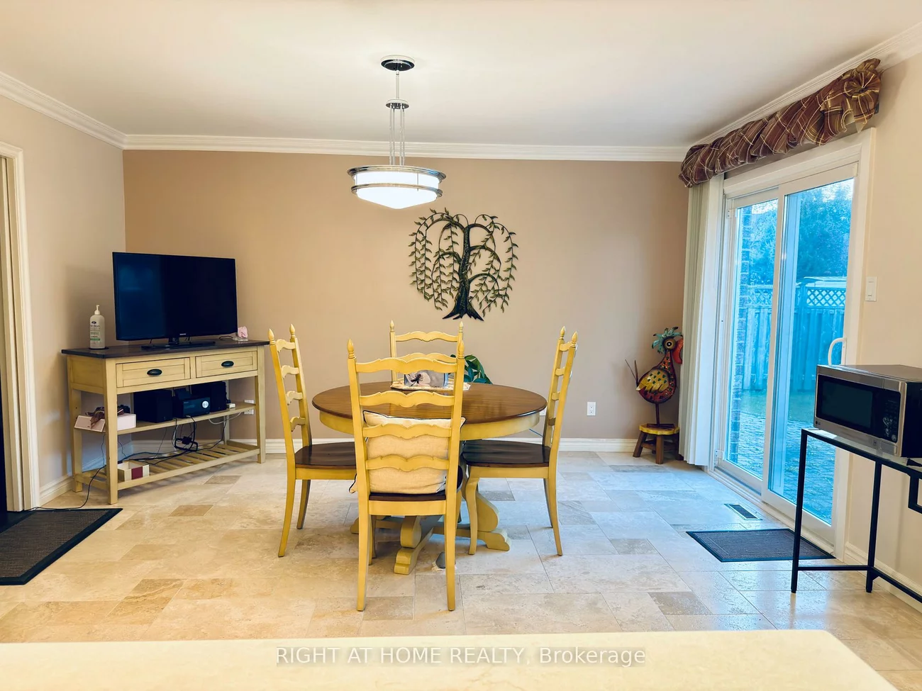 6, Cowles, Mill Pond, Richmond Hill