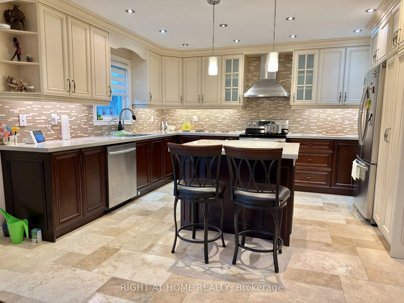 6, Cowles, Mill Pond, Richmond Hill
