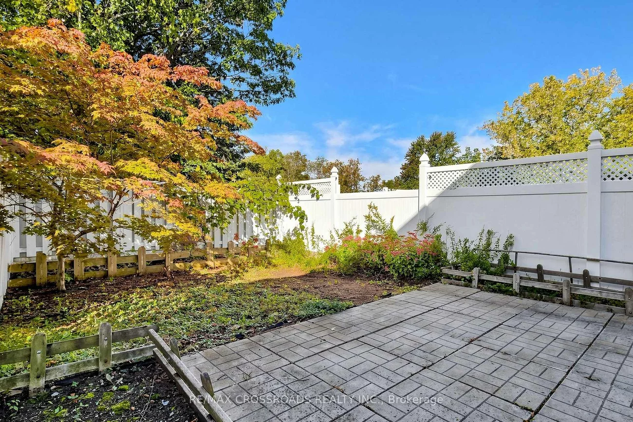 74, Romance, Rouge Woods, Richmond Hill