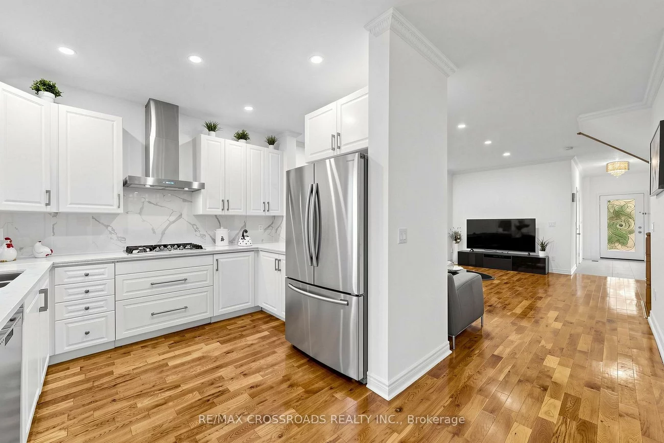 74, Romance, Rouge Woods, Richmond Hill
