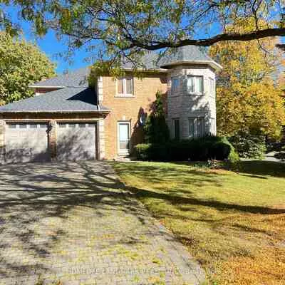 35, Montclair, Bayview Hill, Richmond Hill