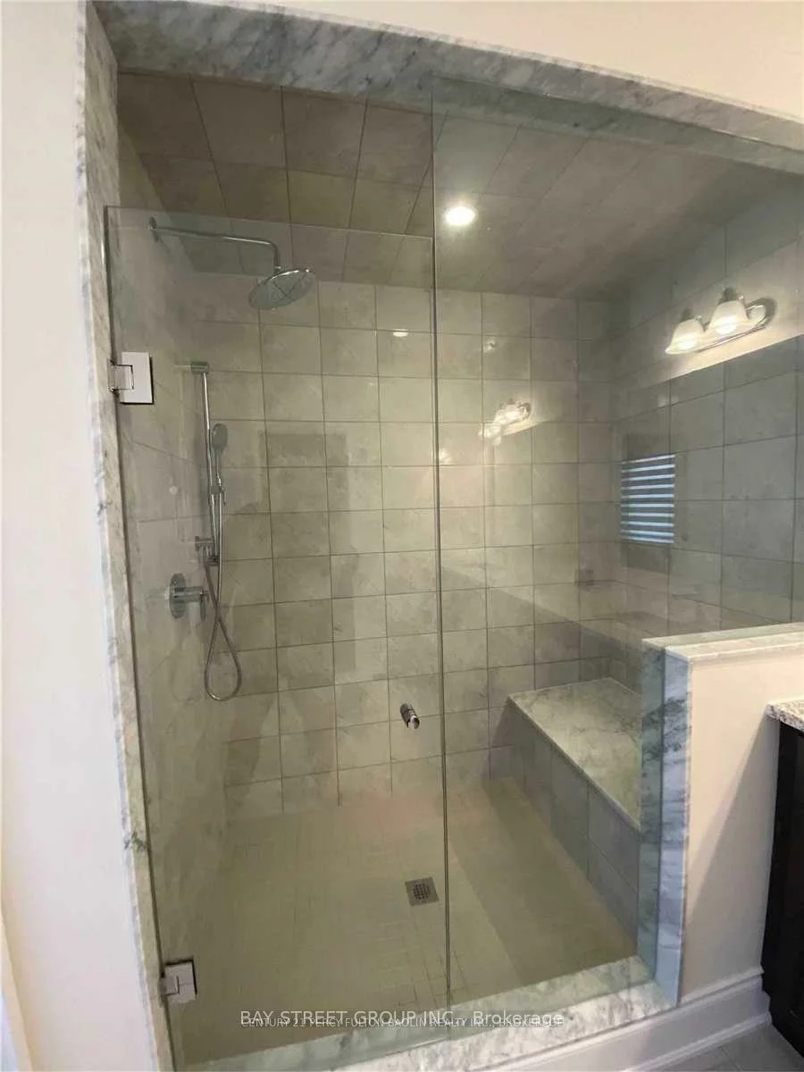 28, Macdonald, Oak Ridges Lake Wilcox, Richmond Hill