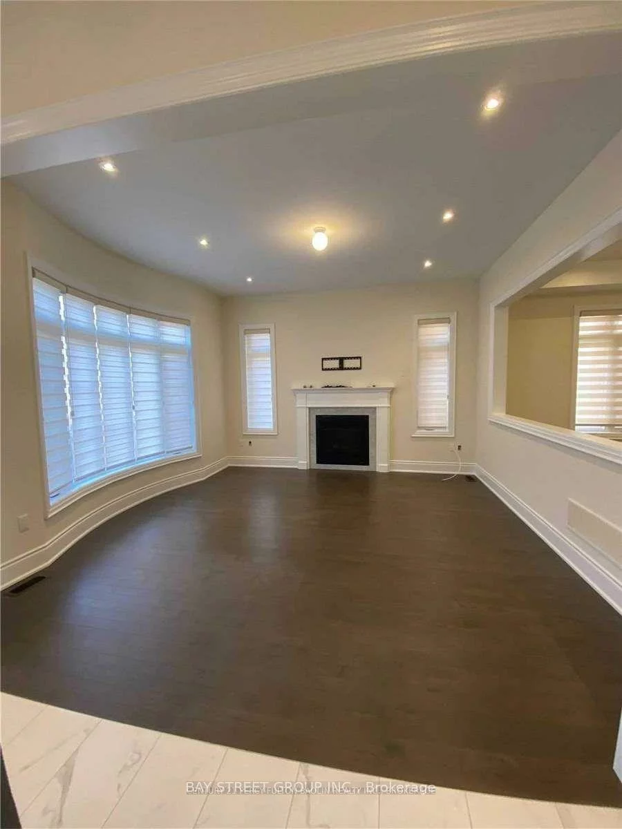 28, Macdonald, Oak Ridges Lake Wilcox, Richmond Hill