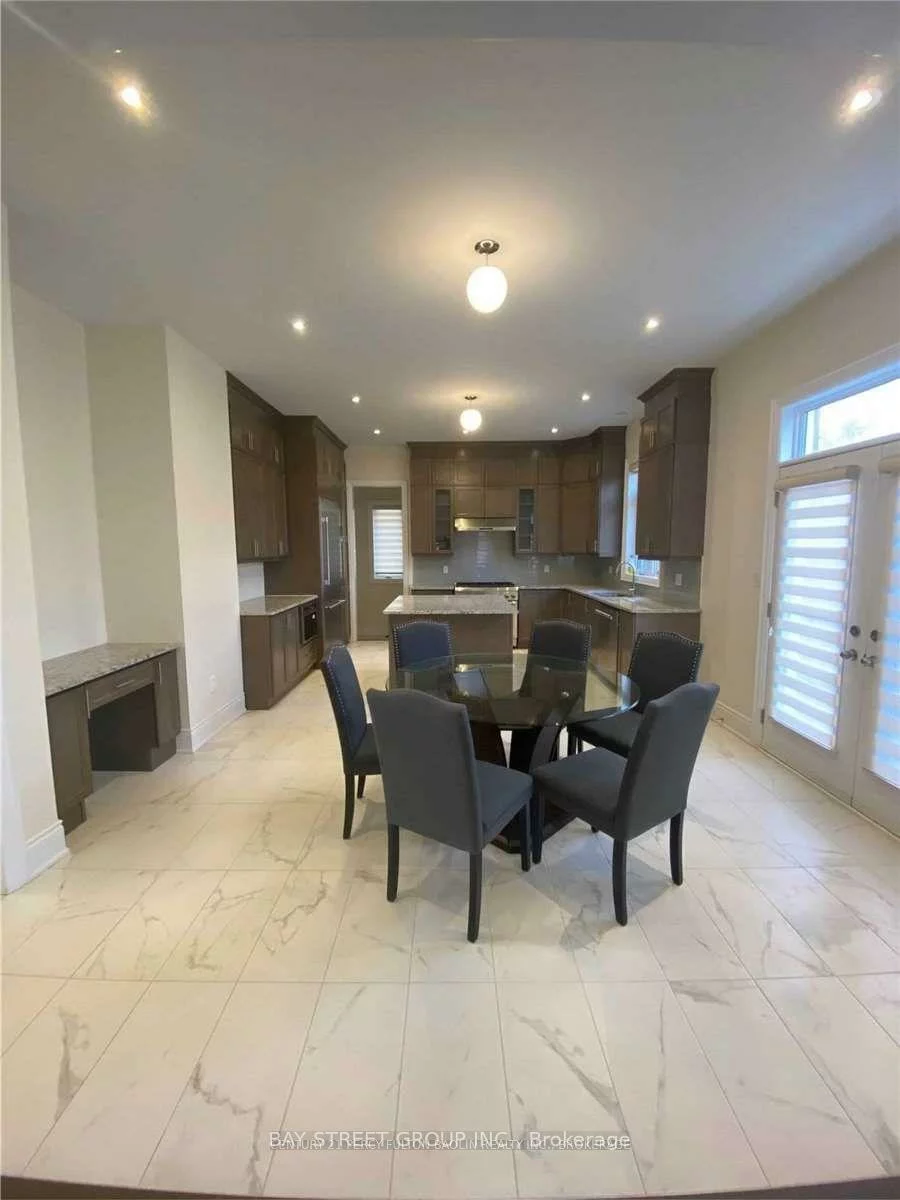 28, Macdonald, Oak Ridges Lake Wilcox, Richmond Hill