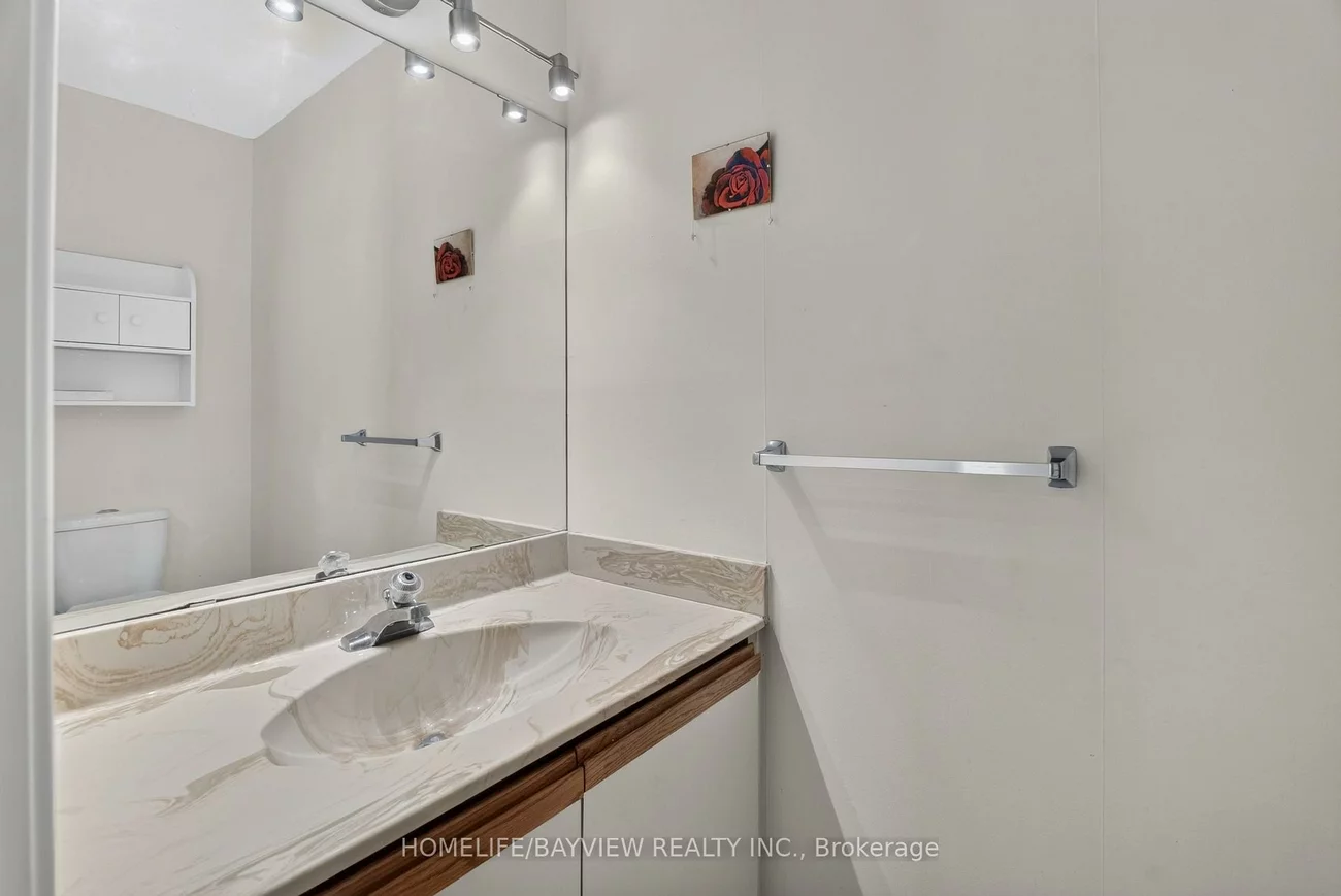 183, Old Surrey, South Richvale, Richmond Hill