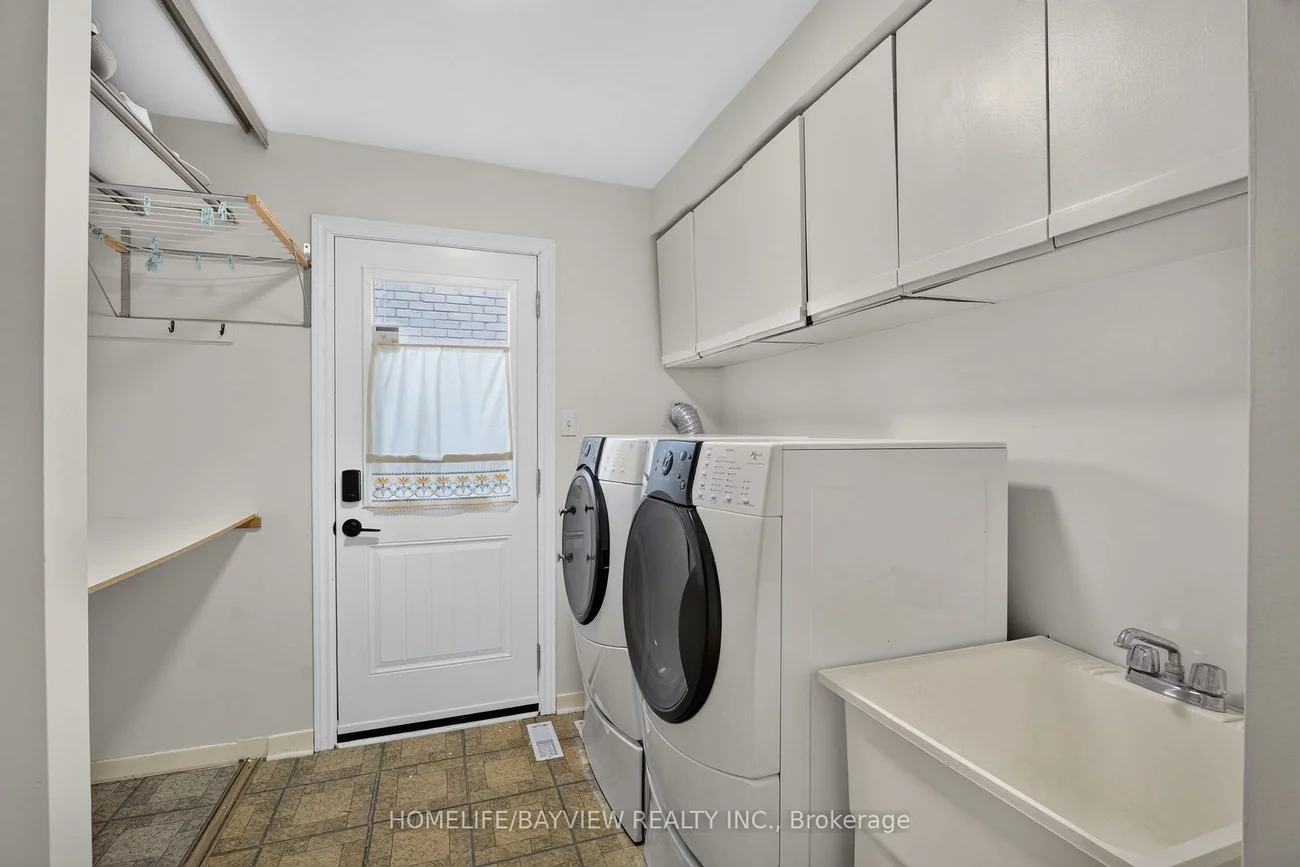 183, Old Surrey, South Richvale, Richmond Hill