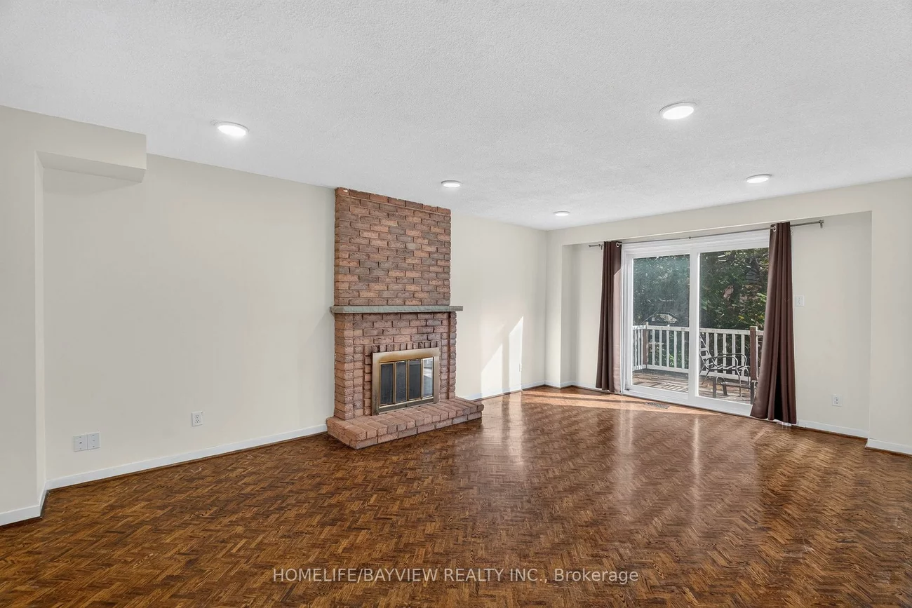 183, Old Surrey, South Richvale, Richmond Hill