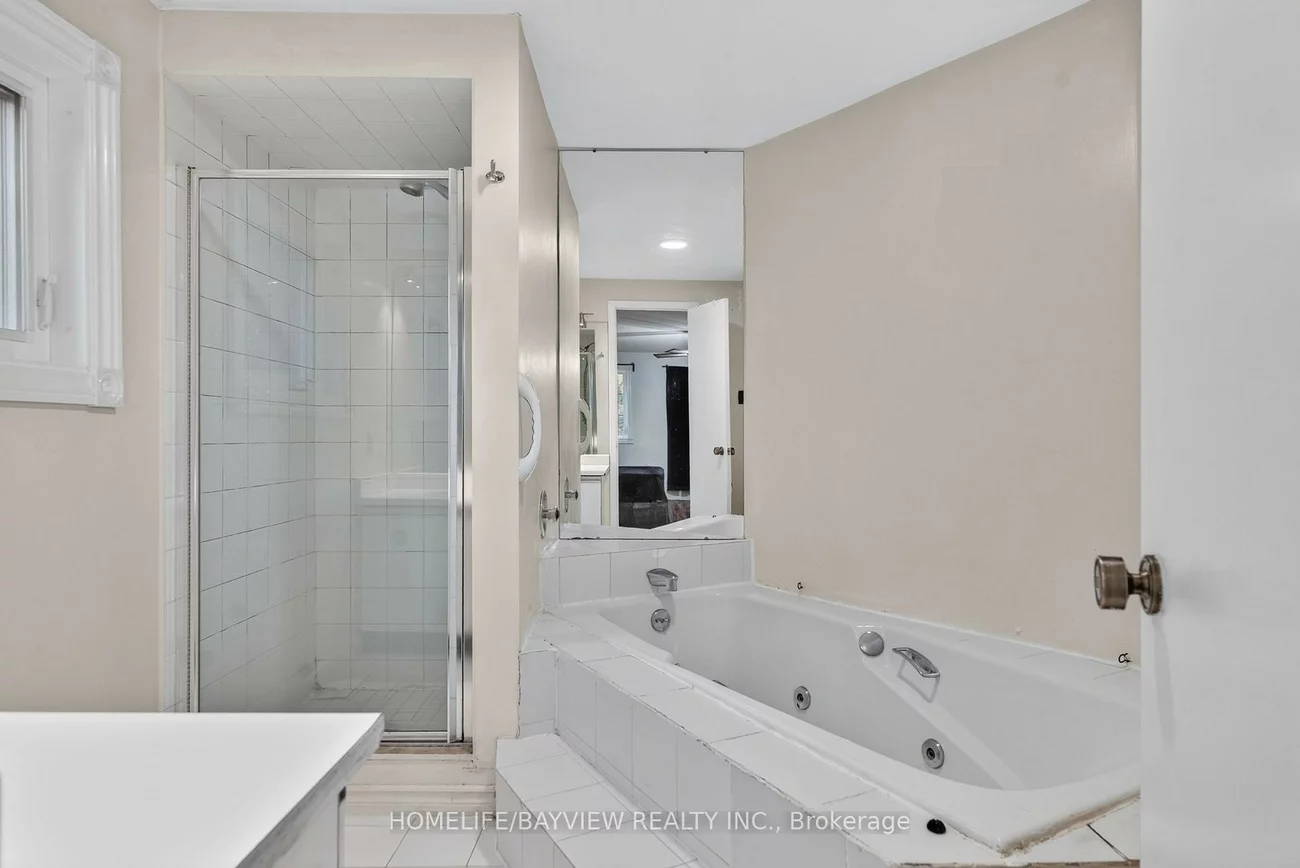 183, Old Surrey, South Richvale, Richmond Hill