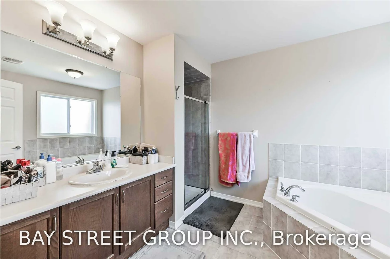 31, Levellands, Langstaff, Richmond Hill