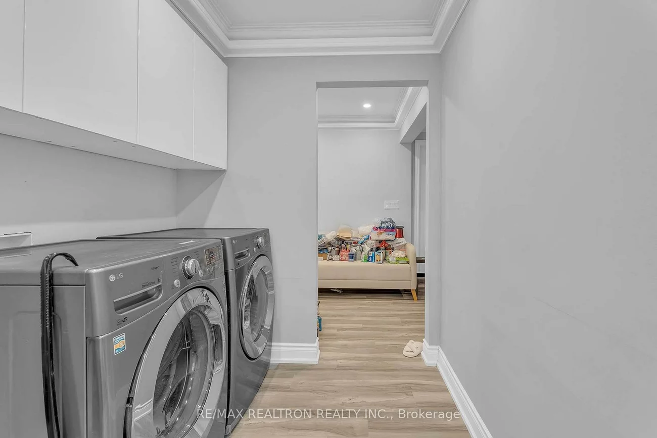 116, Weldrick, North Richvale, Richmond Hill