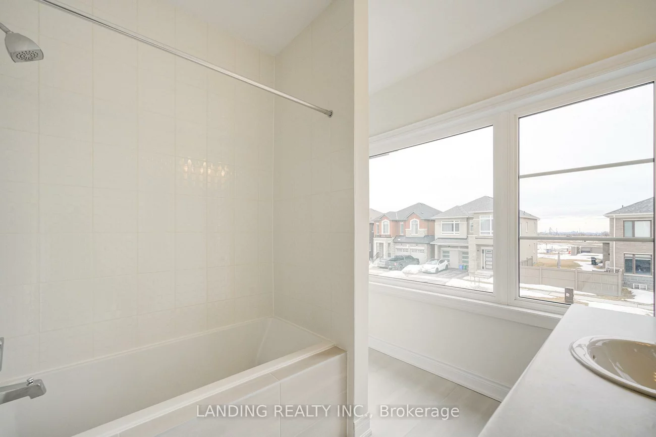 28, LongWorth, Rural Richmond Hill, Richmond Hill