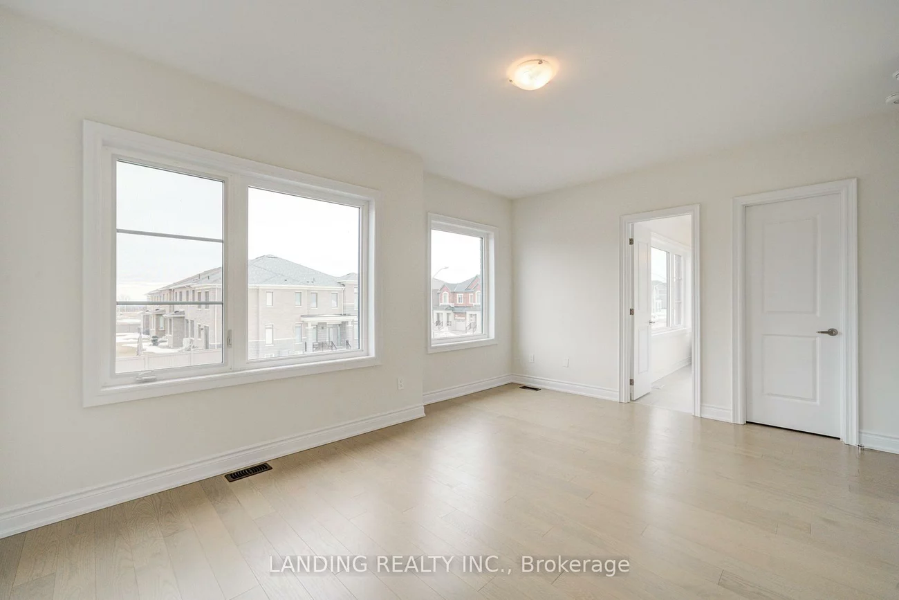 28, LongWorth, Rural Richmond Hill, Richmond Hill