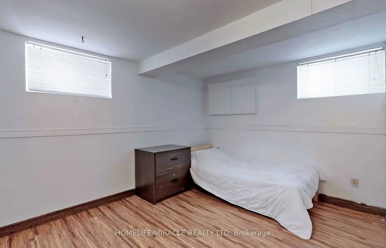 121, May, North Richvale, Richmond Hill