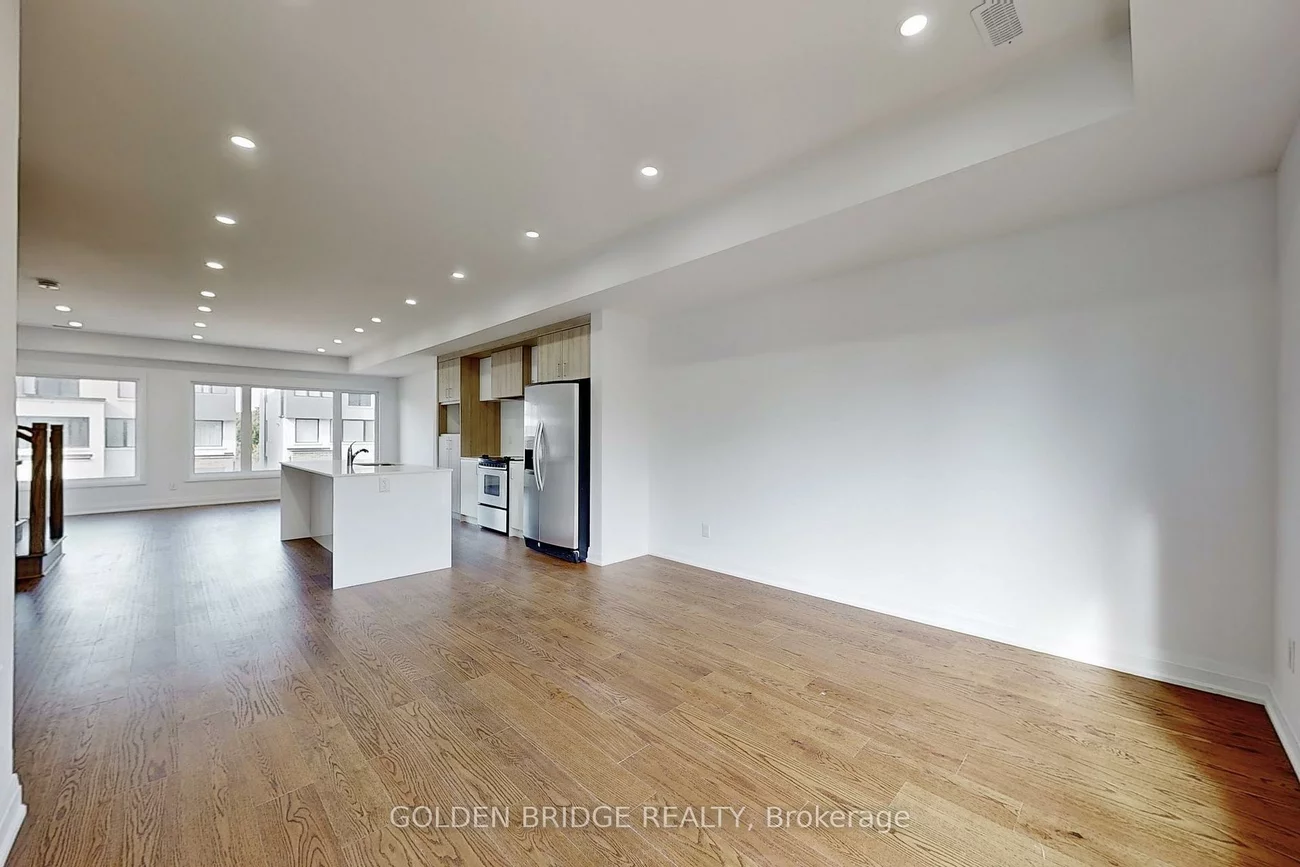 21, Persica, Oak Ridges, Richmond Hill
