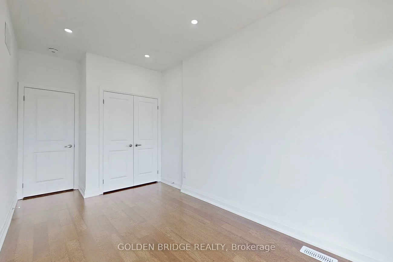 21, Persica, Oak Ridges, Richmond Hill