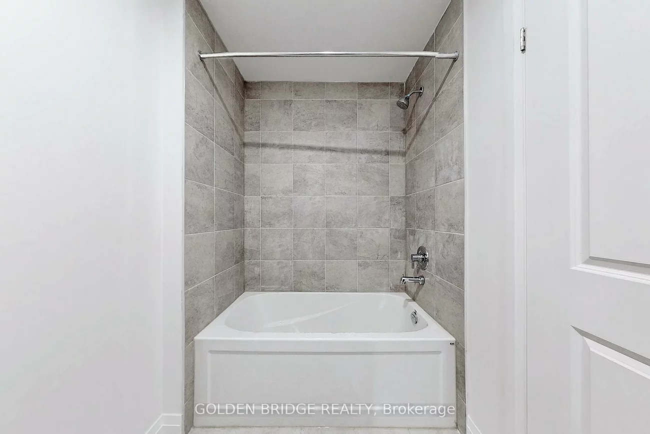 21, Persica, Oak Ridges, Richmond Hill