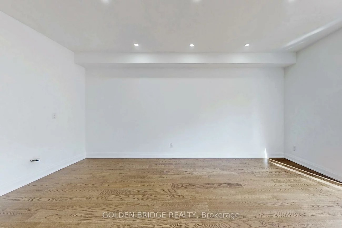 21, Persica, Oak Ridges, Richmond Hill