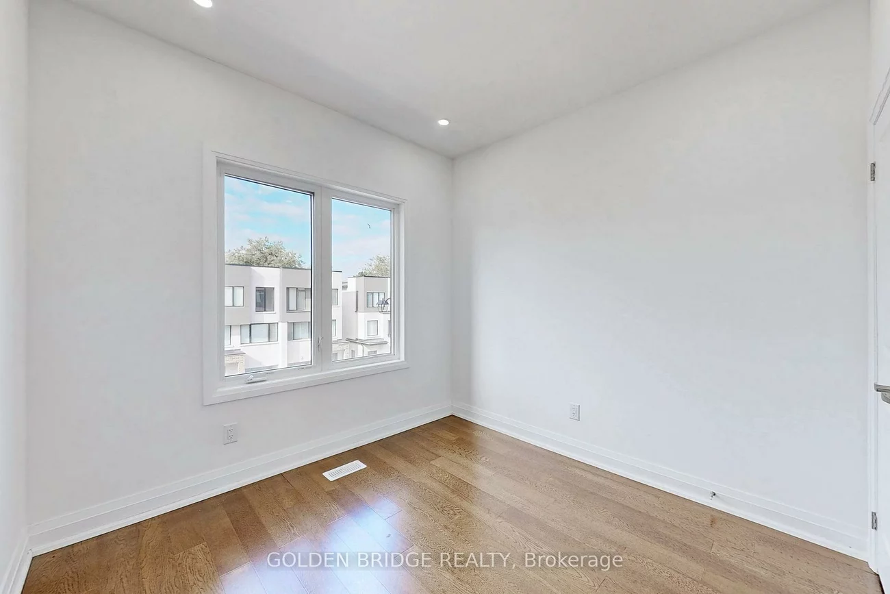21, Persica, Oak Ridges, Richmond Hill