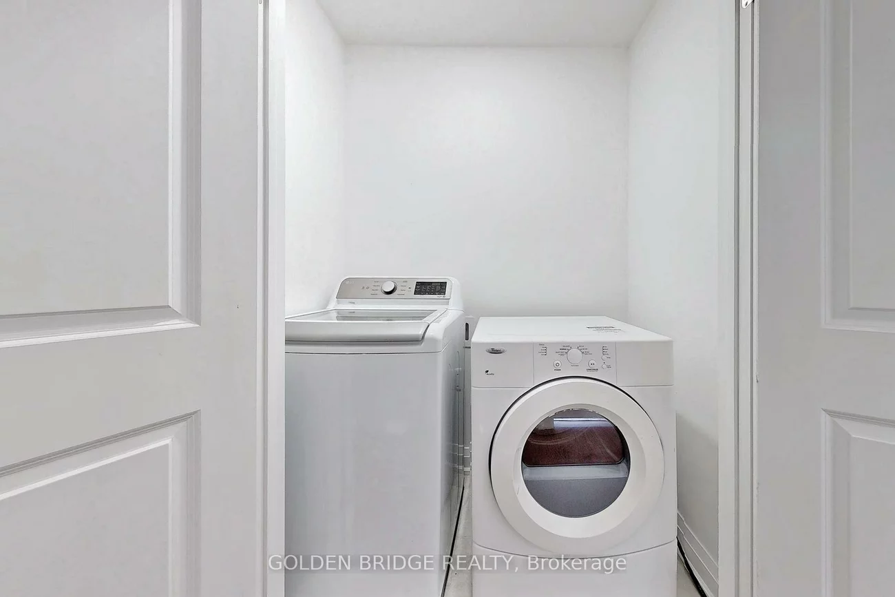 21, Persica, Oak Ridges, Richmond Hill