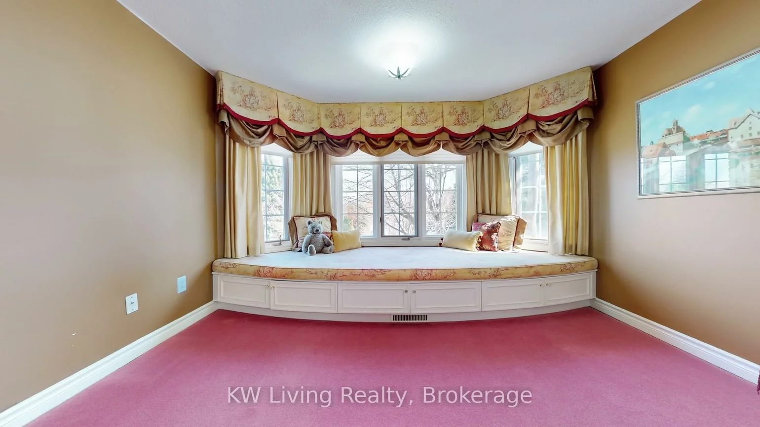 40, King's Cross, Bayview Hill, Richmond Hill